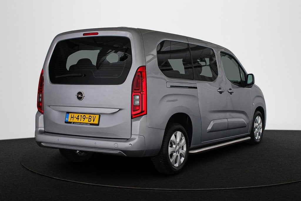 Opel Combo Tour 1.2 Turbo L2H1 Edition 7p. Unieke KMstand St, Auto's, Opel, Voorwielaandrijving, Stof, Gebruikt, Euro 6