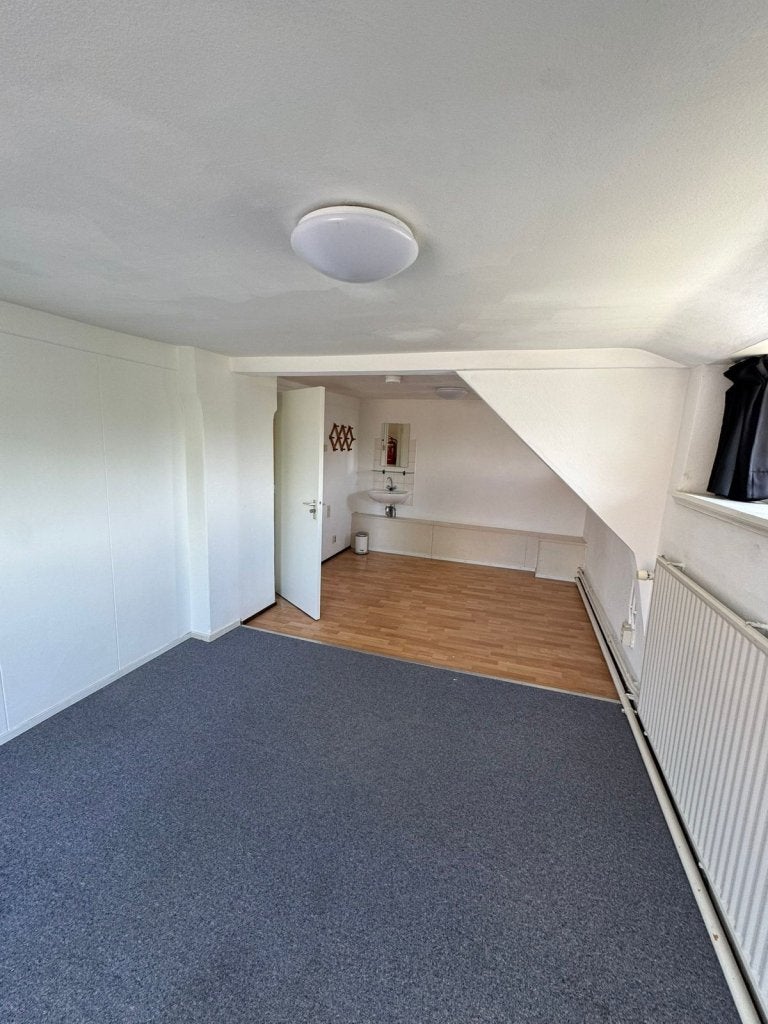 NIEUW! Woonruimte te huur Benzenraderweg, Heerlen