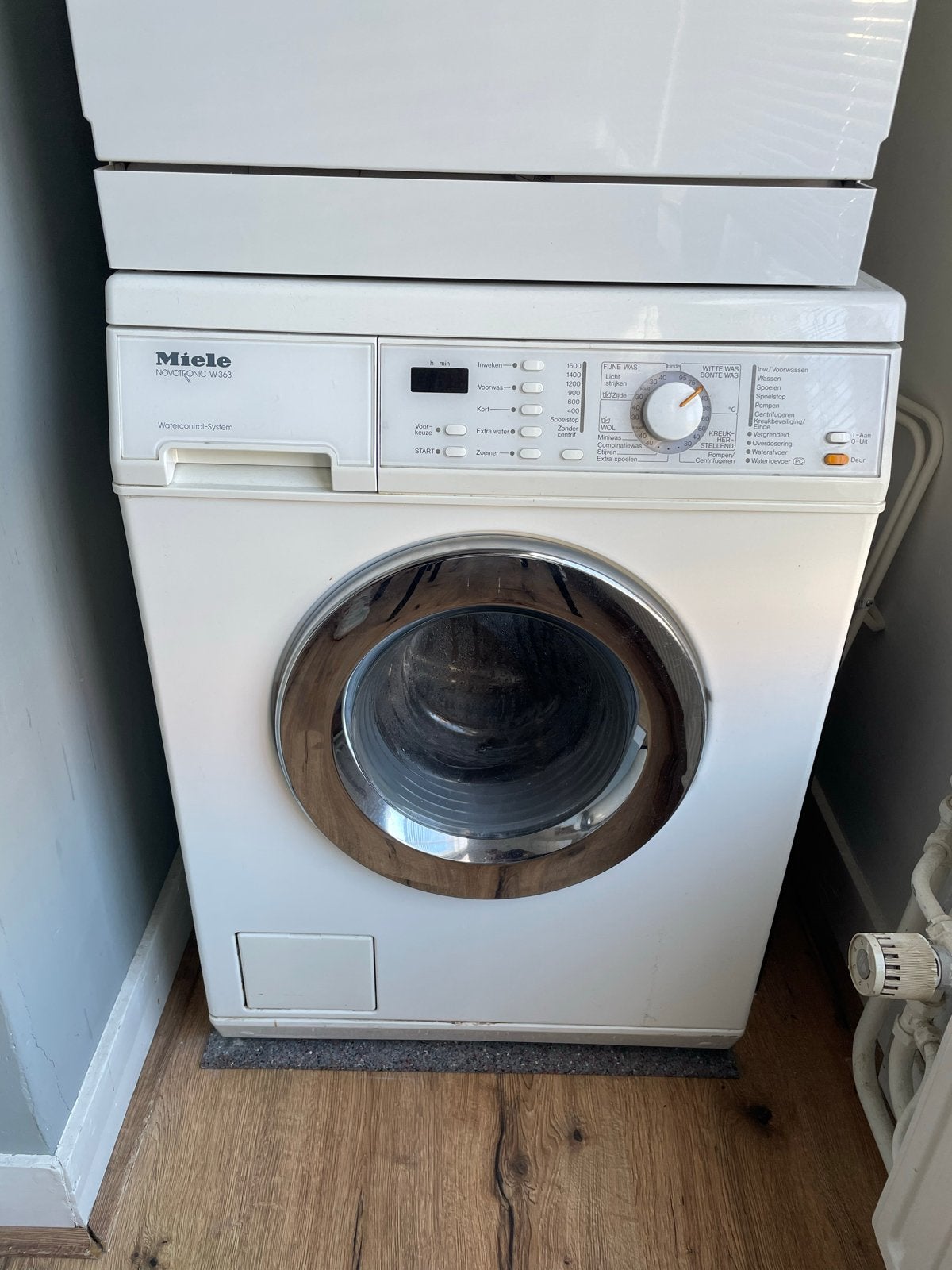GRATIS - Miele Novotronic W 363 Wasmachine - Defect, Ophalen, 6 tot 8 kg, Voorlader, Wolwasprogramma
