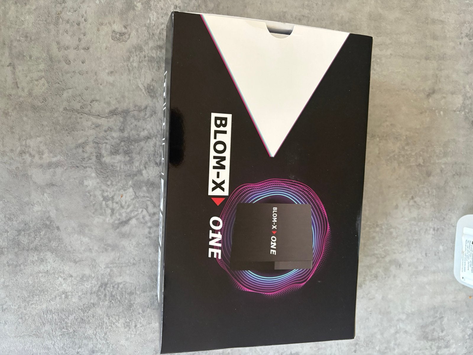 Blom-X one media box, Ophalen, Zo goed als nieuw, Minder dan 2 Ghz