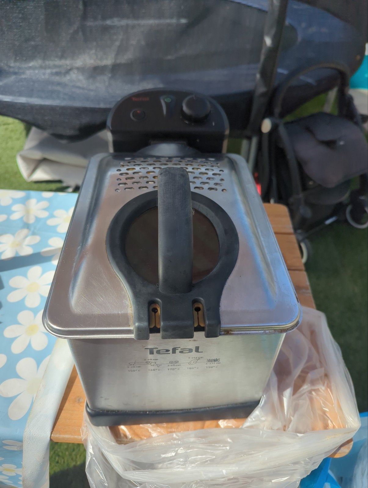 Tefal Friteuse - Compact en Gebruiksvriendelijk, 2 tot 3 liter, Ophalen, Gebruikt, Uitneembare binnenpan
