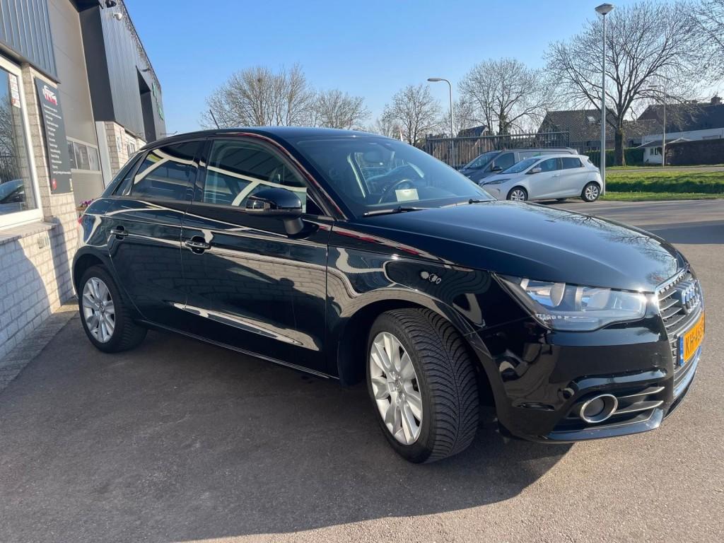 Audi A1 1.2 TFSI  Ambition Pro Line Business NAVI TEL LM PDC, Voorwielaandrijving, 86 pk, A1, 4 cilinders