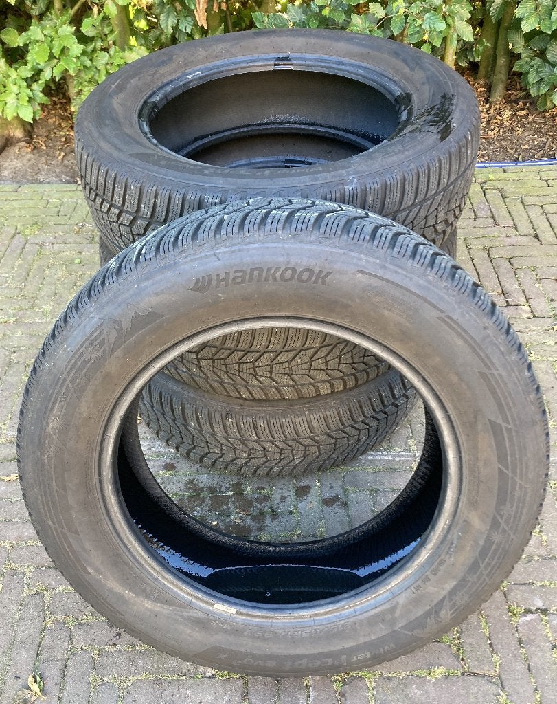 Gebruikte set Hankook winterbanden zgan, Ophalen, 17 inch, Winterbanden, Band(en)