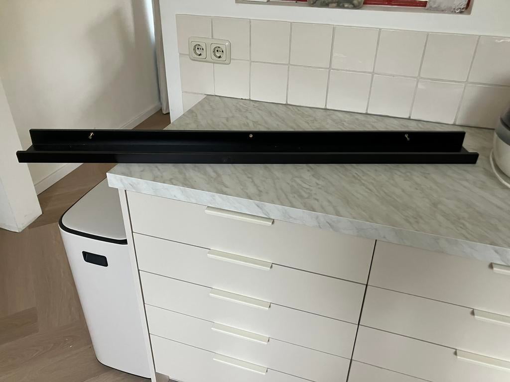 Schilderijenplank wandplank RIBBA Ikea, Ophalen, Zo goed als nieuw