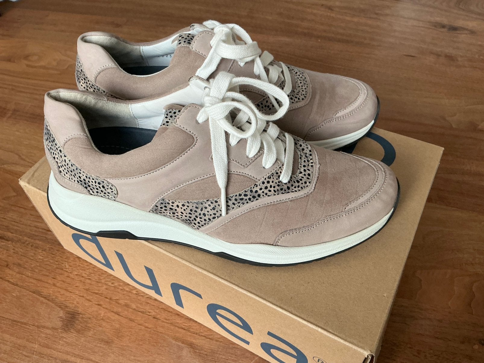 Te koop, Durea damesschoenen (sneakers) maat H 7, Ophalen of Verzenden, Zo goed als nieuw, Schoenen