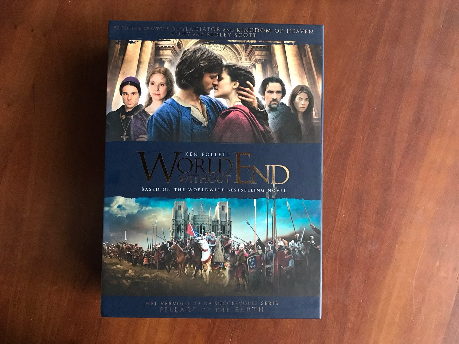 World whitout end 8 episodes luxe dvd box, Vanaf 12 jaar, Ophalen of Verzenden, Zo goed als nieuw