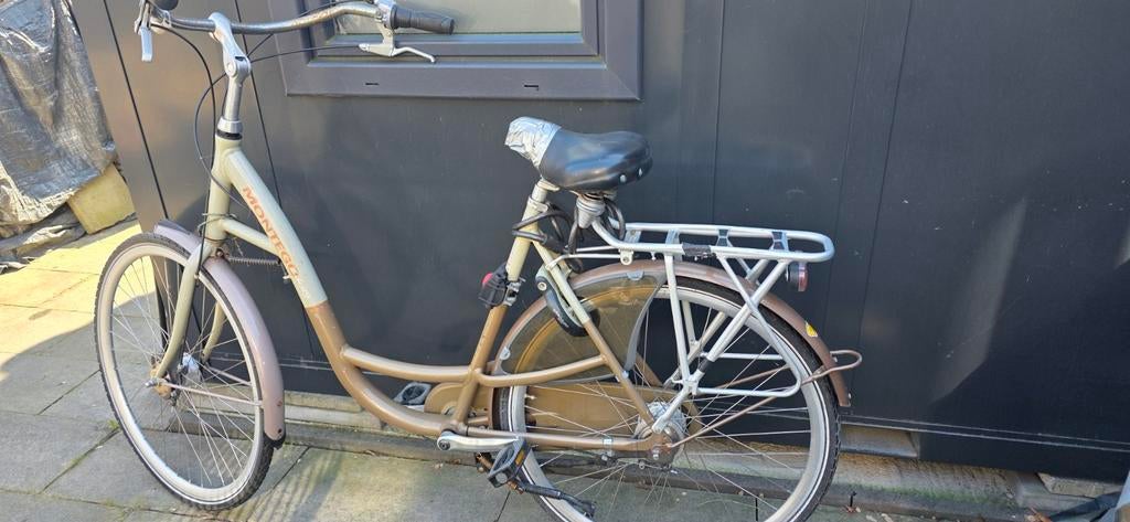 Opknapper Dames (mama) fiets, Fietsen en Brommers, Fietsen | Tandems, Gebruikt, Minder dan 10 versnellingen, Minder dan 49 cm