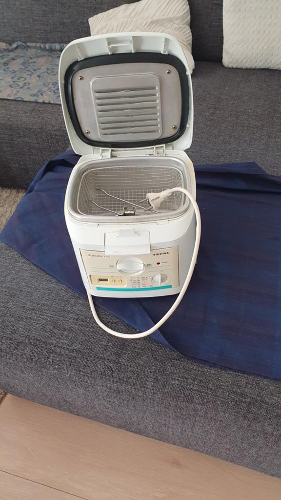 Friteuse kleine  model, Witgoed en Apparatuur, Frituurpannen, Minder dan 1 liter, Ophalen of Verzenden