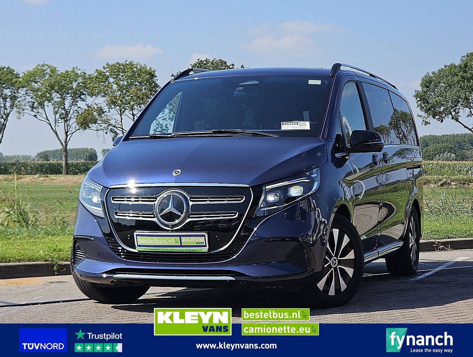 MERCEDES-BENZ EQV 300 wltp 364 kms 90kwh, Auto's, Bestelauto's, Automaat, Gebruikt, Blauw, 2588 kg