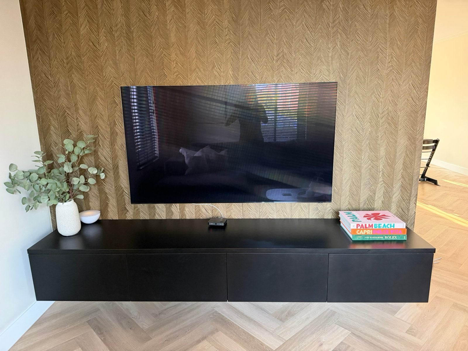 Zen lifestyle tv meubel mat zwart 270 cm breed, Ophalen, Zo goed als nieuw, 200 cm of meer, Minder dan 100 cm