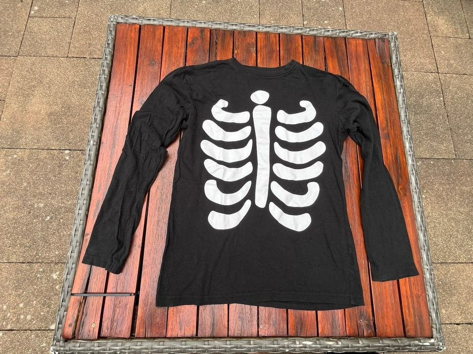 Halloween skelet shirt - Maat 158/164, Ophalen of Verzenden, Zo goed als nieuw, 158 t/m 164, Jongen of Meisje