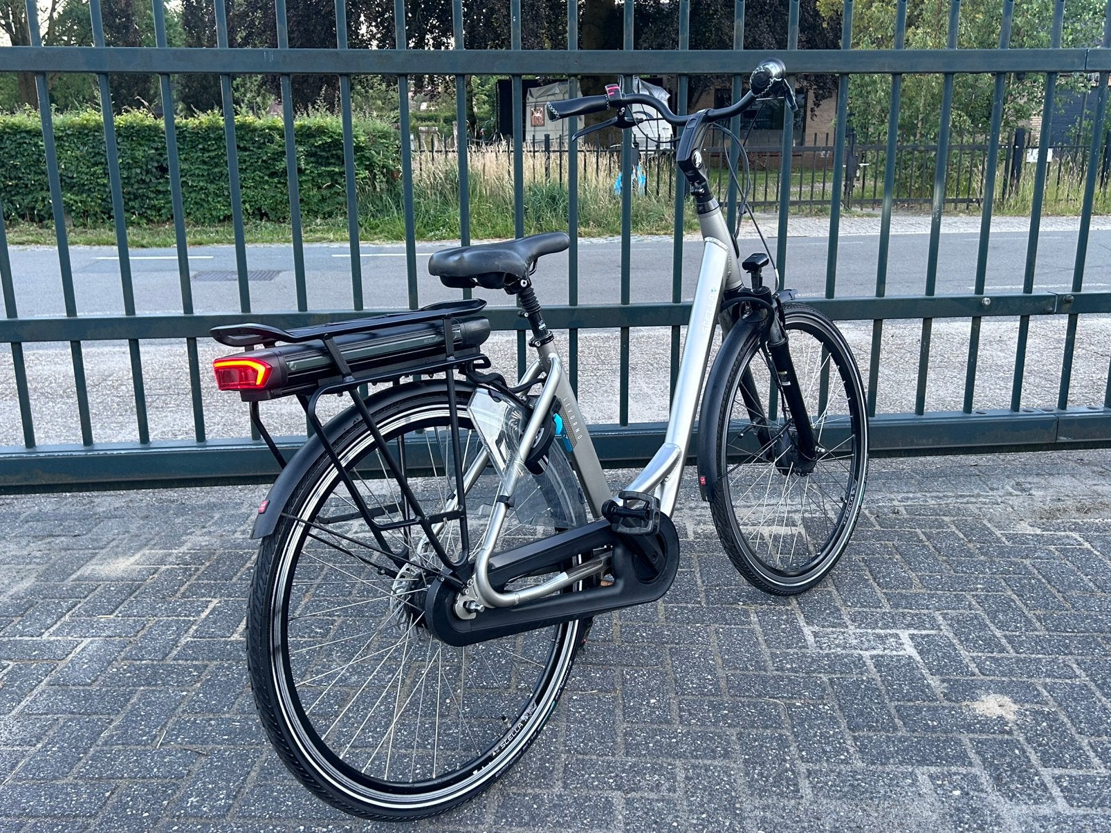 TOP STAAT - STELLA VIENNA SUPERIOR  FDST - DAMESFIETS 53CM, Gebruikt, 51 tot 55 cm, 50 km per accu of meer, Ophalen