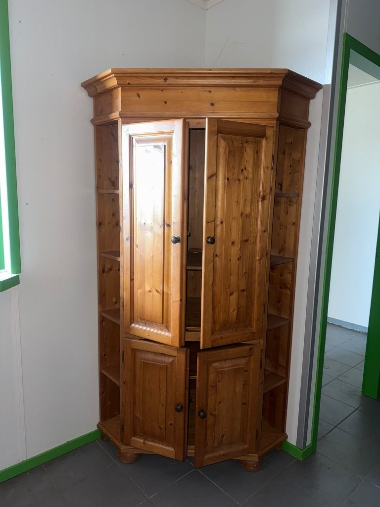 Gratis! Houten hoekkast, Ophalen, Gebruikt