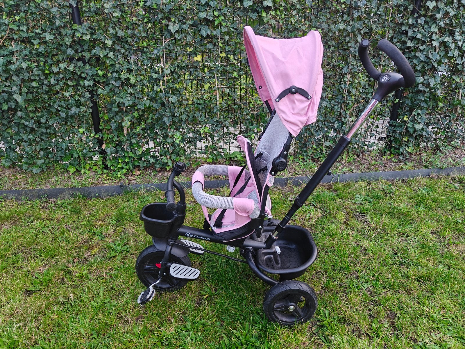 Kinderkraft Aveo driewieler roze kinderen 9 maanden - 5 jaar, Ophalen, Zo goed als nieuw, Kinderkraft