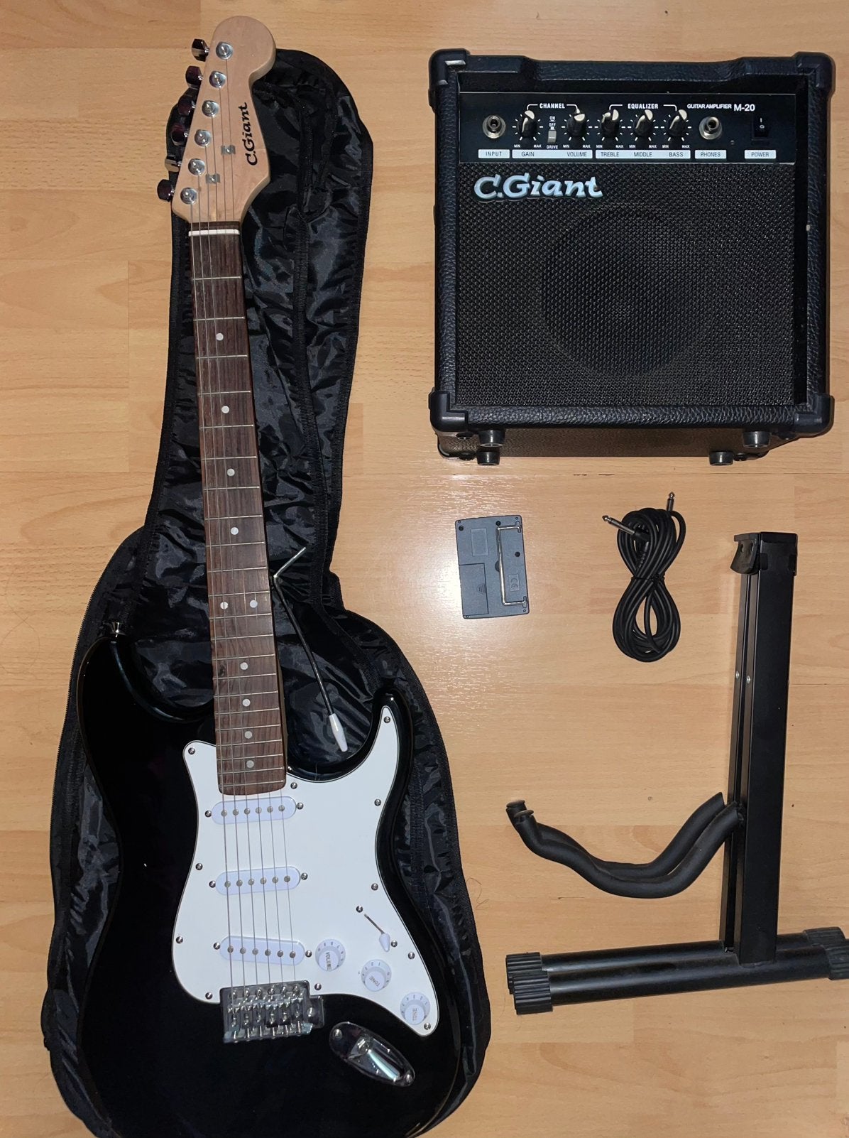 C.Giant set elektrische gitaar & versterker