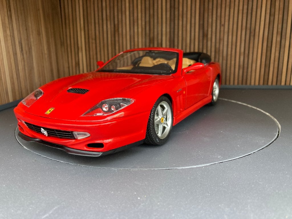 Ferrari 550 Maranello Cabriolet 1:18 Bburago / Rossa MJ, Ophalen of Verzenden, Zo goed als nieuw, Auto, Bburago
