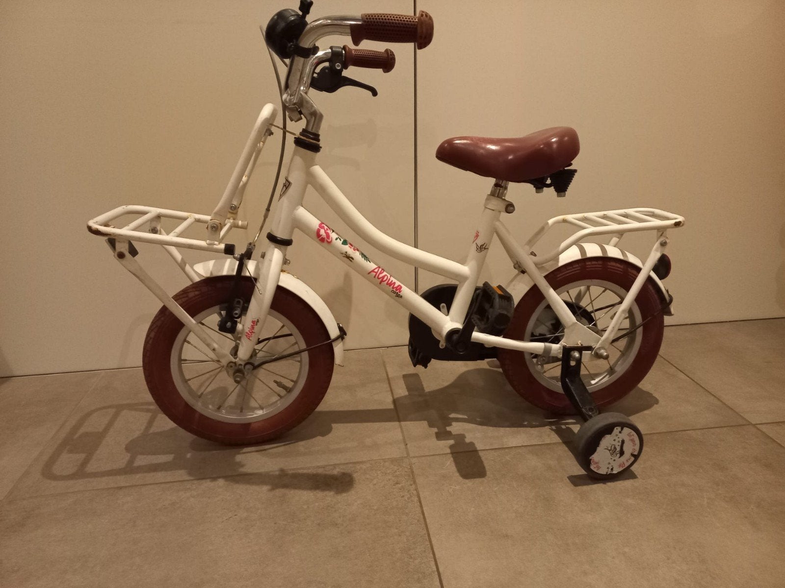 Alpina meisjesfiets met zijwielen  12 inch, Ophalen, Terugtraprem, Zijwieltjes, Gebruikt