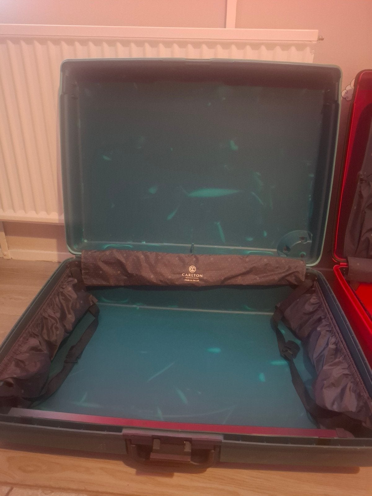 Carlton Koffers - 20x55x77 cm, Sieraden, Tassen en Uiterlijk, Tassen | Reistassen en Weekendtassen, Gebruikt, 20 tot 30 cm, 60 tot 80 cm