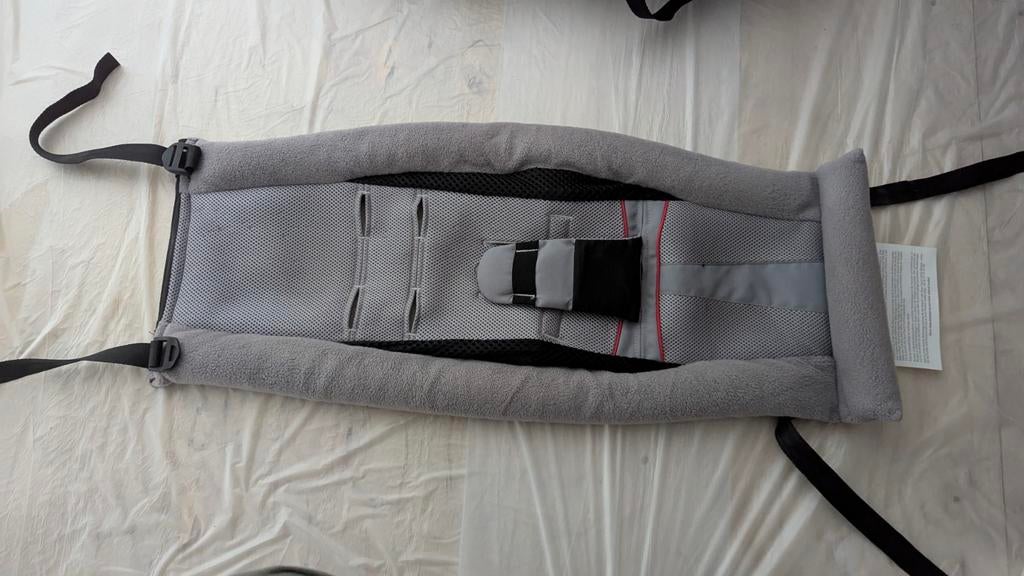 Thule Chariot Infant Sling - Zo goed als nieuw, Overige merken, Overige typen, Ophalen of Verzenden, Zo goed als nieuw
