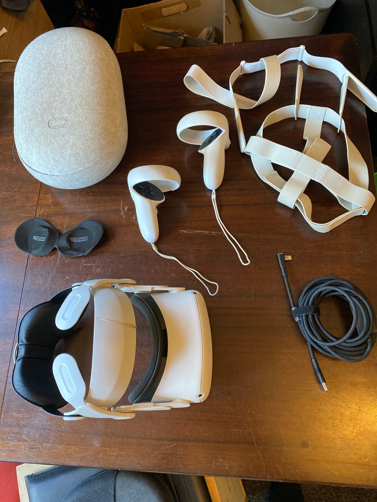 Meta Quest 2 VR-headset met accessoires, Ophalen of Verzenden, Gebruikt, VR-bril, Overige platformen