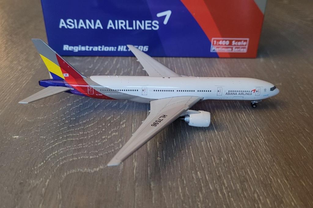Phoenix Boeing 777-200ER Asiana Airlines schaal 1:400, Verzamelen, Luchtvaart en Vliegtuigspotten, Ophalen of Verzenden, Zo goed als nieuw
