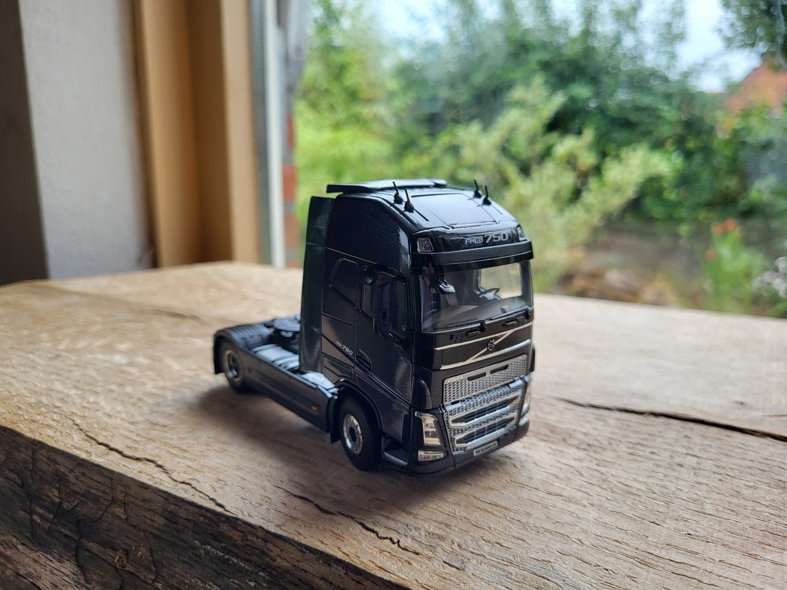 WSI Volvo FH16 Demo 750, Ophalen of Verzenden, Zo goed als nieuw, Bus of Vrachtwagen, Wsi