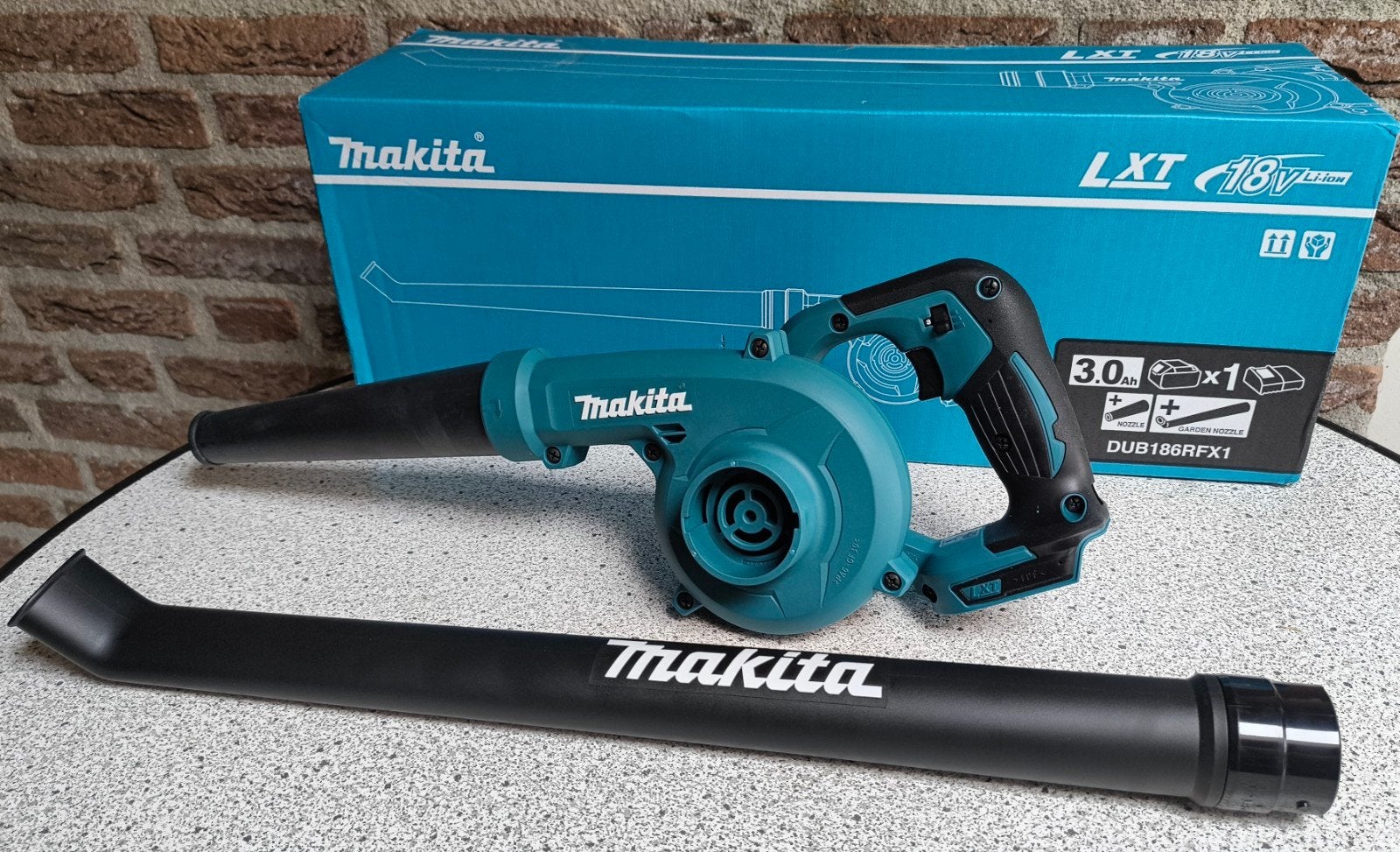 Makita® DUB186zx Bladblazer incl 3.0ah 18v accu+Snellader., Met zuigfunctie, Ophalen of Verzenden, Zo goed als nieuw, Makita