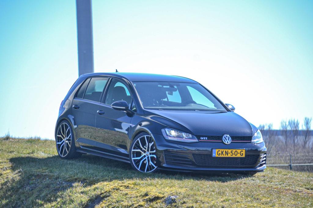 Volkswagen Golf 2.0 TSI 162KW 5D DSG 2016 Zwart, Auto-onderdelen, Nieuw, Ophalen of Verzenden, Bumper, Volkswagen