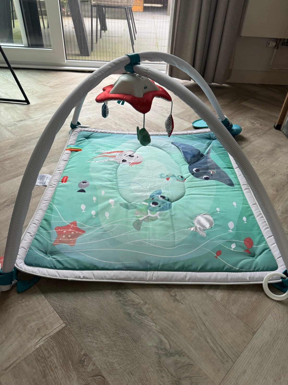 Tiny Love Babygym, Kinderen en Baby's, Ophalen, Zo goed als nieuw, Babygym, Met geluid