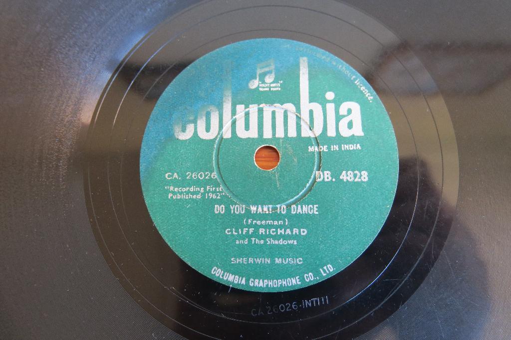 Cliff Richard Do you want to dance 78rpm 78 toeren zeldzaam, Gebruikt, 10 inch, Overige typen, Ophalen of Verzenden