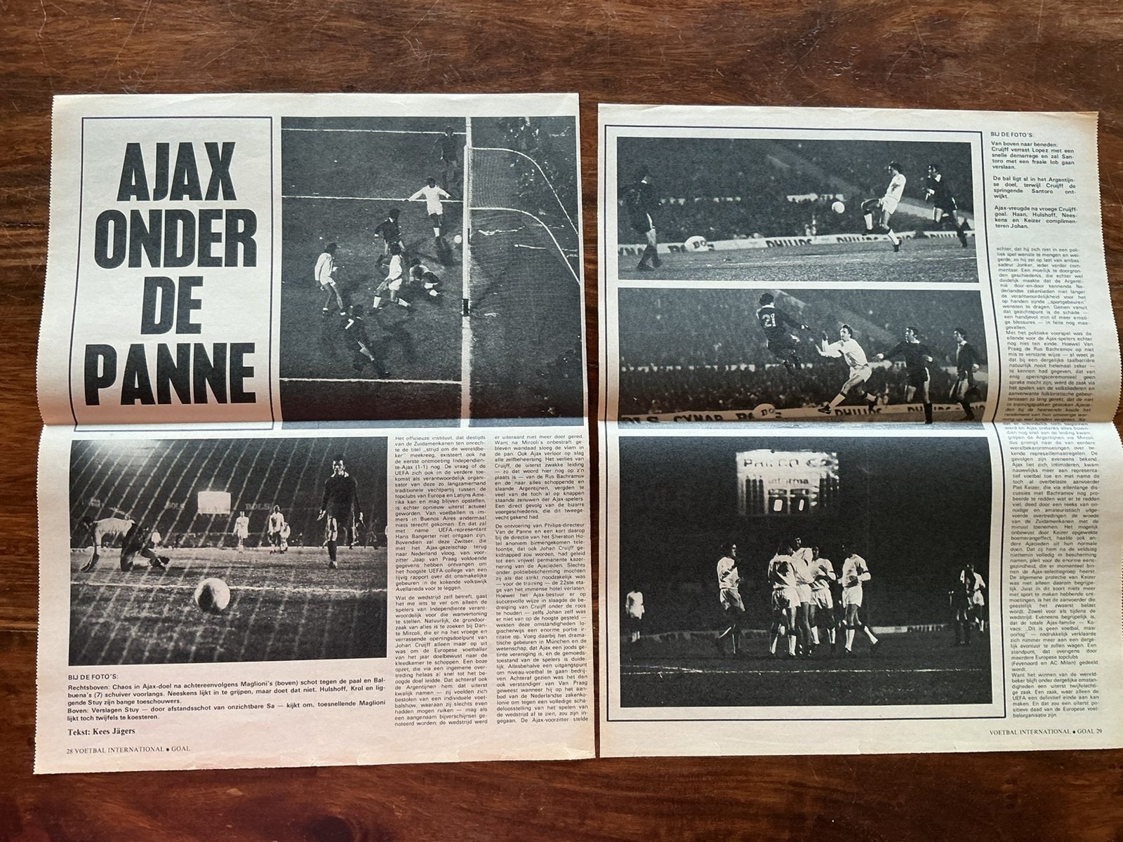 Voetbal artikel Independiente Ajax september 1972 Cruijff, Verzamelen, Ophalen of Verzenden, Knipsel(s)