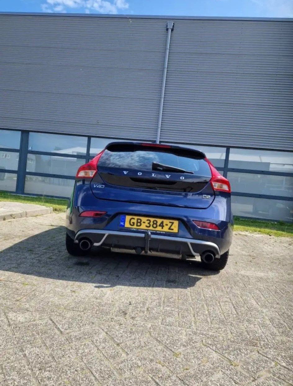 Volvo V40 1.6 D2 115PK 2015 Blauw, Voorwielaandrijving, 4 cilinders, Blauw, Origineel Nederlands