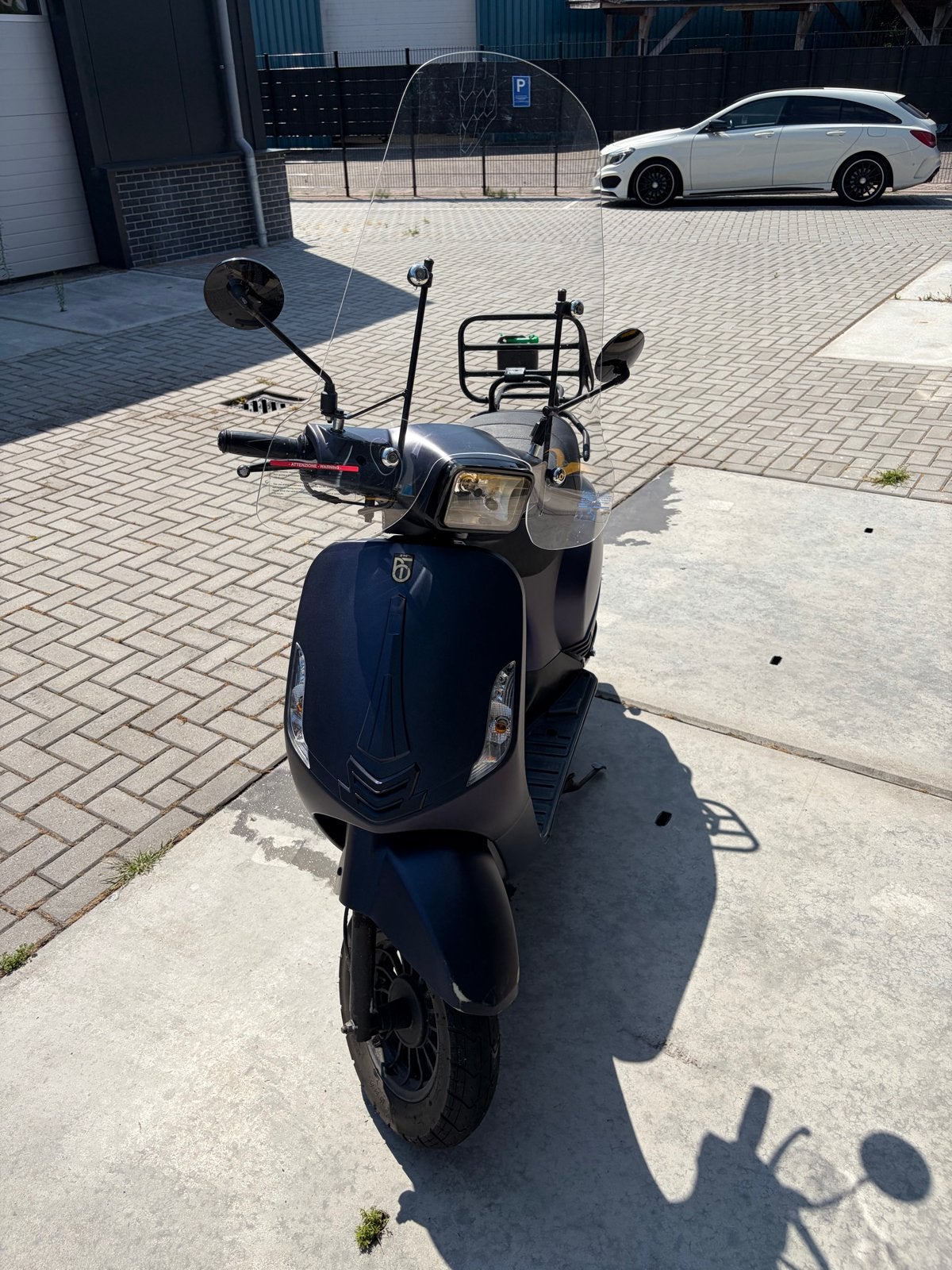 BTC Riva EFI Scooter - Gebruikt met lichte schade, Fietsen en Brommers, Snorfietsen en Snorscooters, Gebruikt, Benzine, Ophalen