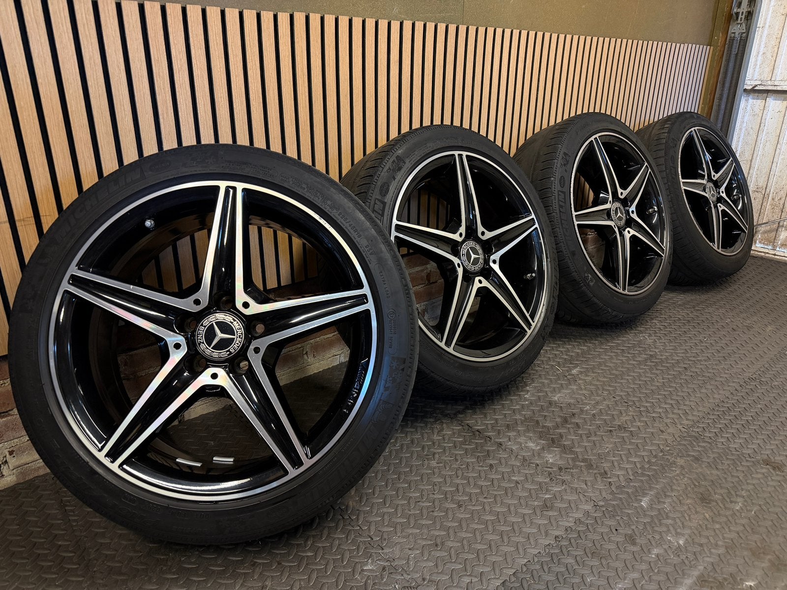 Mercedes AMG Originele 18 inch Velgen W205, Auto-onderdelen, Banden en Velgen, Ophalen, 18 inch, Gebruikt, Banden en Velgen
