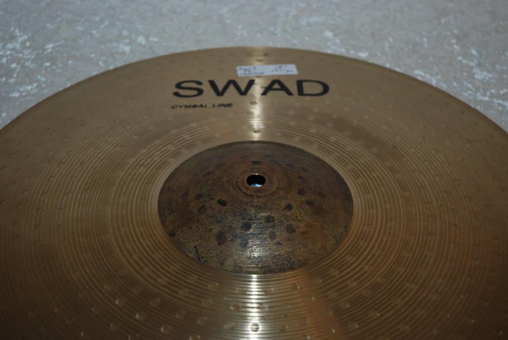 Swad medium crash bekken 1521gr  18 inch  <26260455>, Gebruikt, ., Drums of Percussie, Ophalen of Verzenden