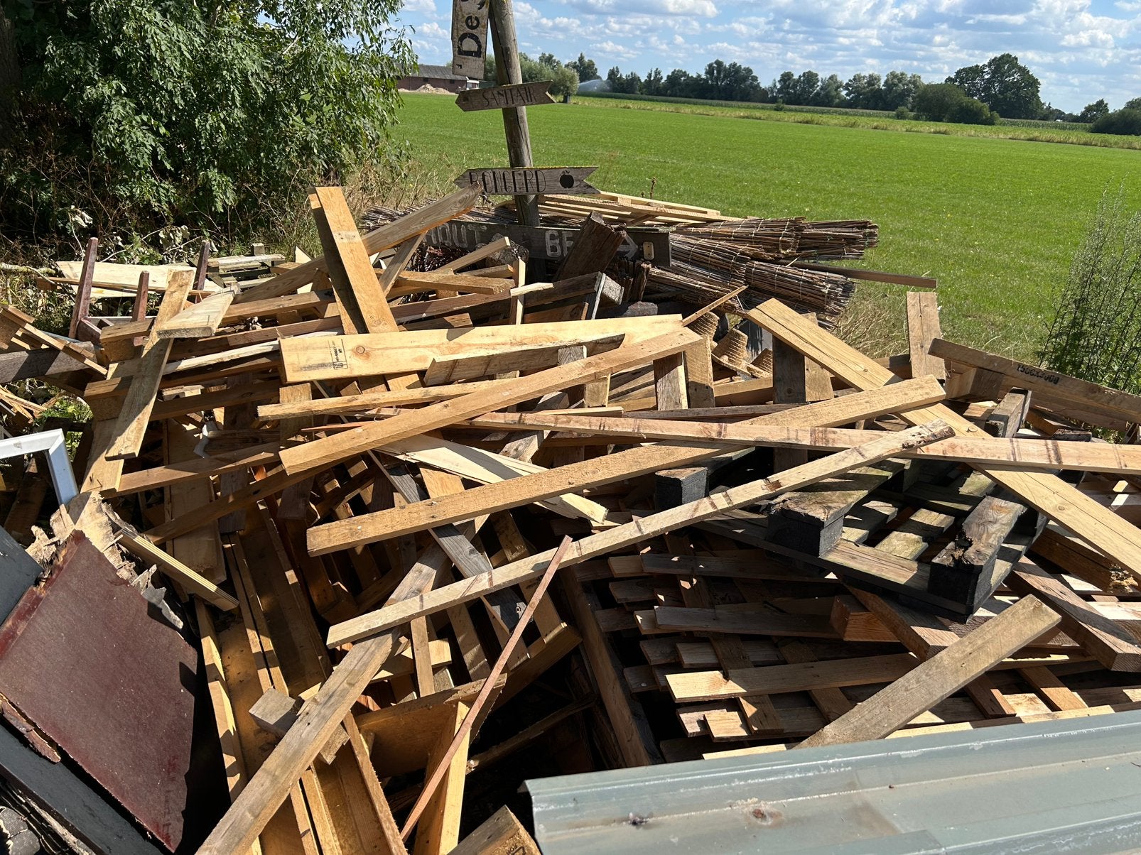 Brandhout gratis, Tuin en Terras, Haardhout, Minder dan 3 m³, Ophalen