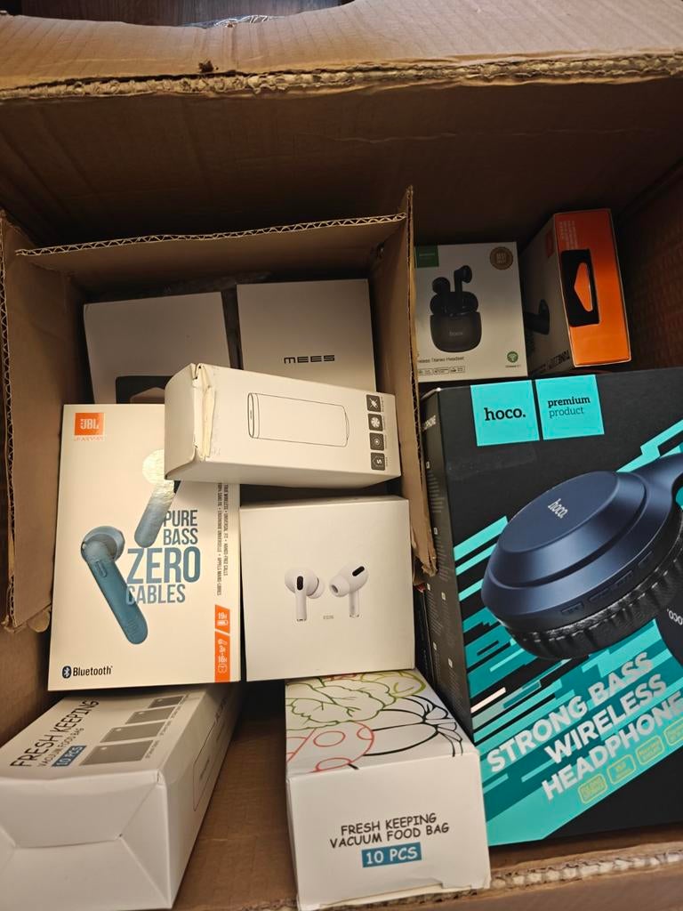 Partij Draadloze Oordopjes, Koptelefoons etc Retour Box, Audio, Tv en Foto, Koptelefoons, Ophalen of Verzenden, Zo goed als nieuw