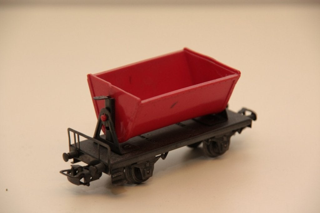Märklin H0 kiepwagon - 4513, Hobby en Vrije tijd, Modeltreinen | H0, Wisselstroom, Wagon, Ophalen of Verzenden, Zo goed als nieuw