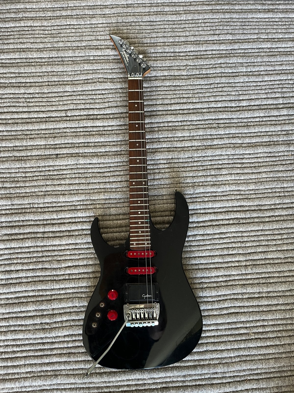 linkshandige Cyclone by EKS Performer Series gitaar, Muziek en Instrumenten, Ophalen, Gebruikt, Solid body, Overige merken