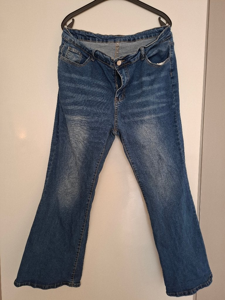 Blauwe spijkerbroek, Ophalen of Verzenden, Zo goed als nieuw, Blauw, Broek of Spijkerbroek
