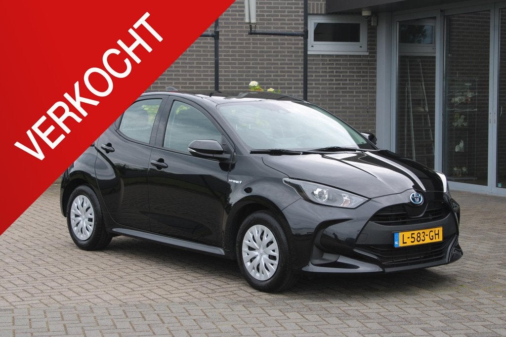 Toyota Yaris 1.5 Hybrid Active AppleAndroid/Adaptive/Camera, Gebruikt, Euro 6, Bedrijf, Hybride Elektrisch/Benzine