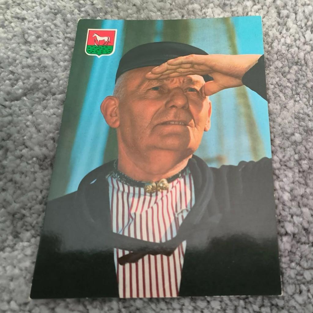 Kaart Volendam klederdracht (19), Ophalen of Verzenden, 1980 tot heden, Ongelopen, Klederdracht