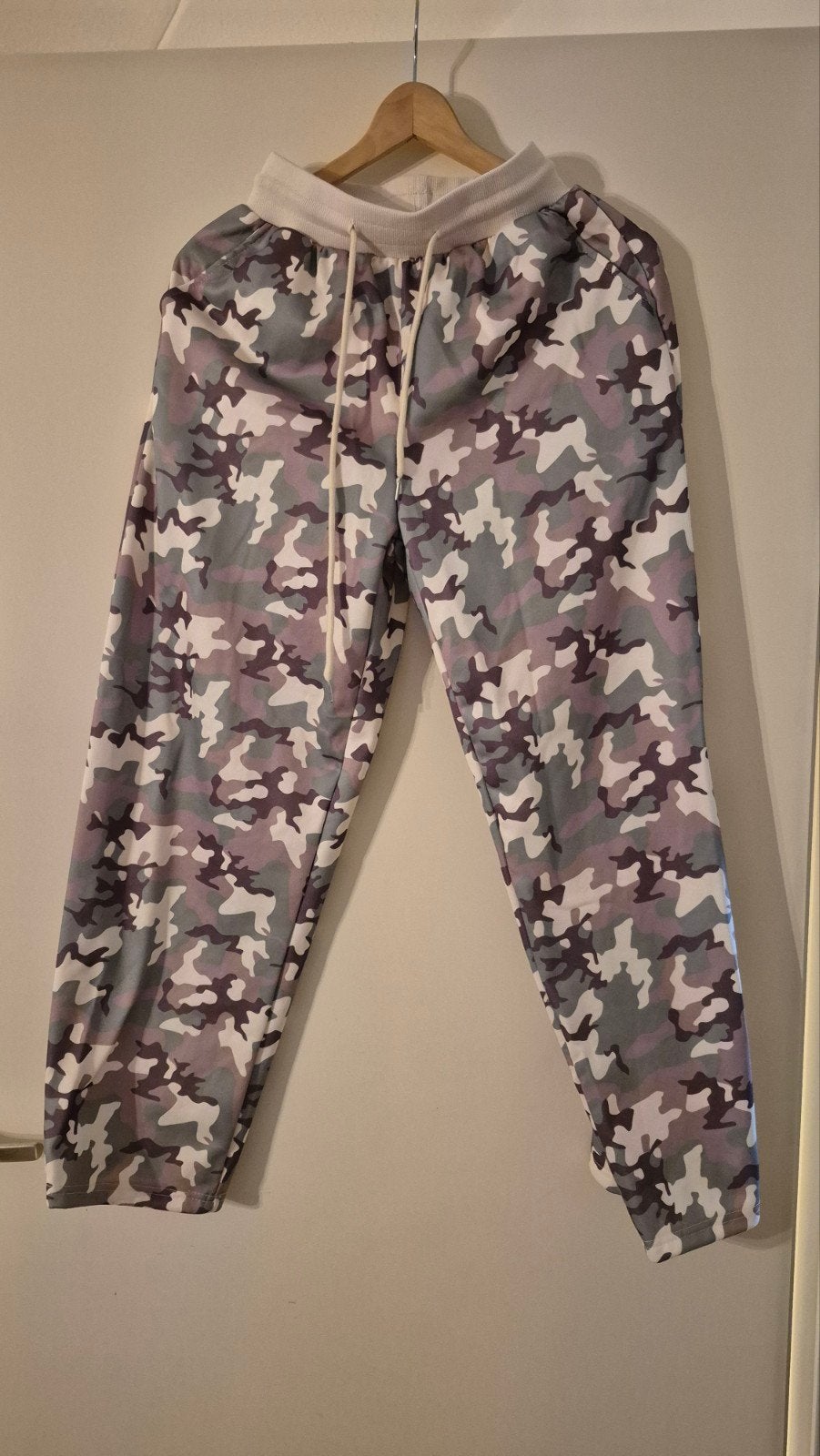 Stoere broek maat xs/s, Kleding | Dames, Zwart, Ophalen of Verzenden, Zo goed als nieuw, Maat 36 (S)