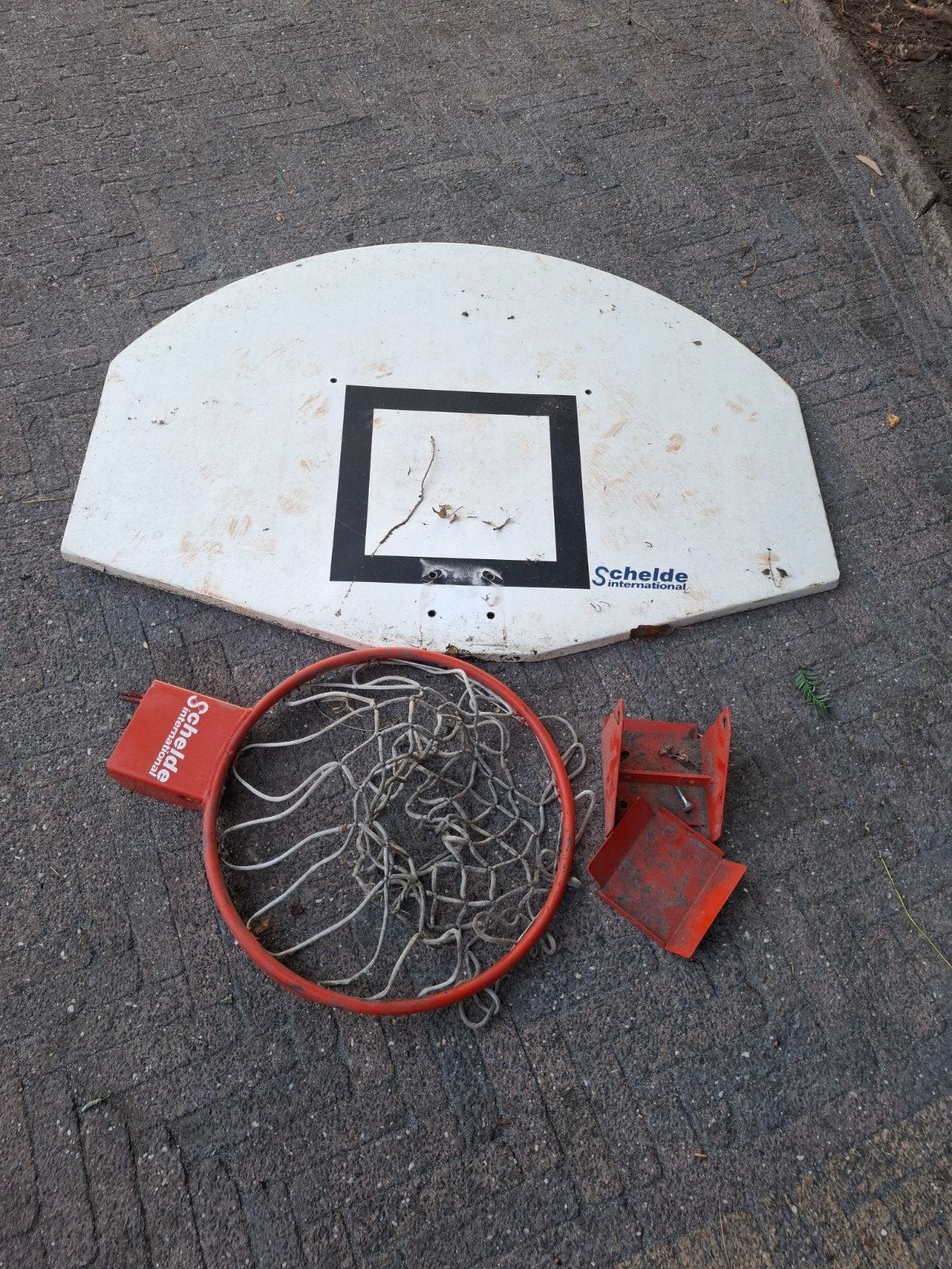 Basketbal bord en ring met netje, Sport en Fitness, Basketbal, Ophalen, Gebruikt, Ring, Bord of Paal
