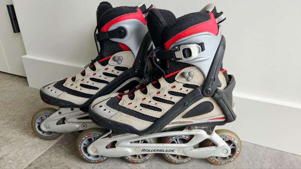 Skeelers - Rollerblade, Sport en Fitness, Skeelers, Ophalen, Overige merken