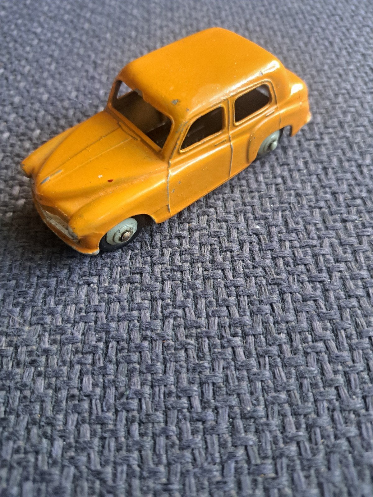 dinky toys meccano england model hillman minx, Ophalen of Verzenden