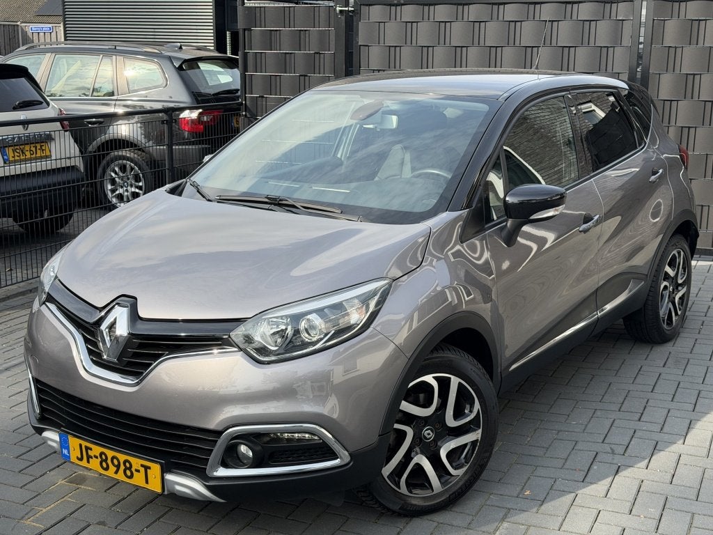 Renault Captur 1.2 TCe Xmod (bj 2016, semi-automaat), Automaat, 4 cilinders, SUV of Terreinwagen, 57 €/maand