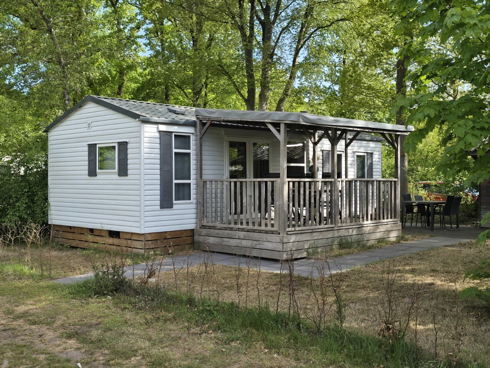 4 pers chalet camping 't hout in Bakkeveen, Caravans en Kamperen, Particulier, Koelkast