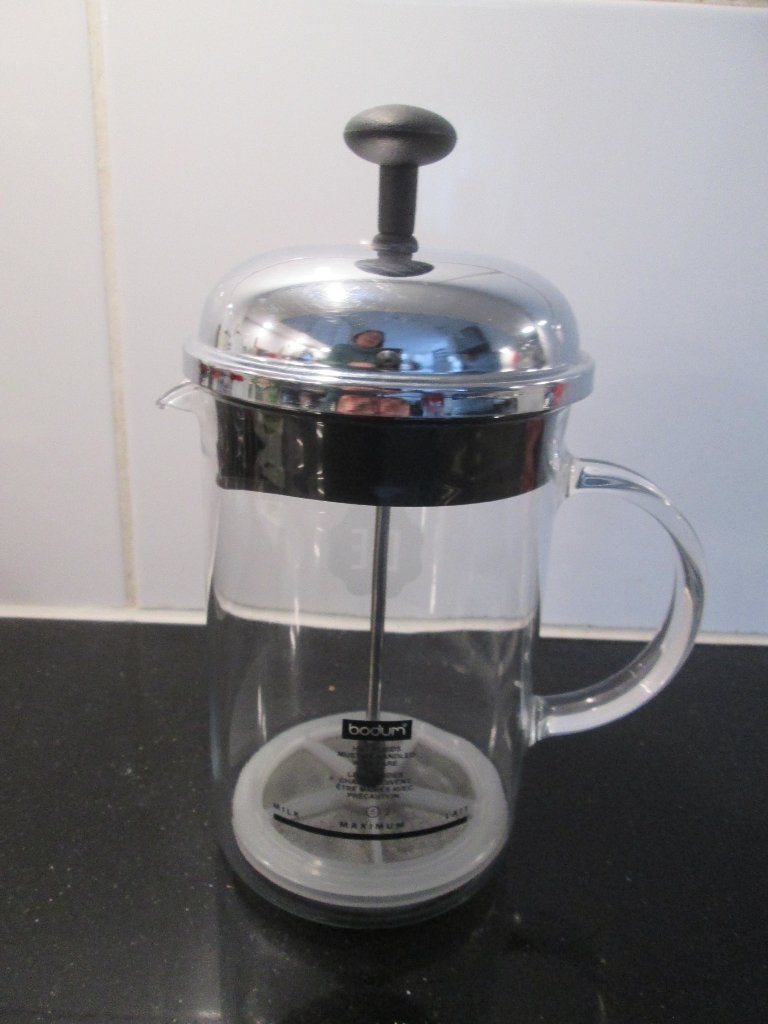 BODUM Melkopschuimer DE ,in goede staat, Ophalen of Verzenden, Zo goed als nieuw, Handmatige melkopschuimer
