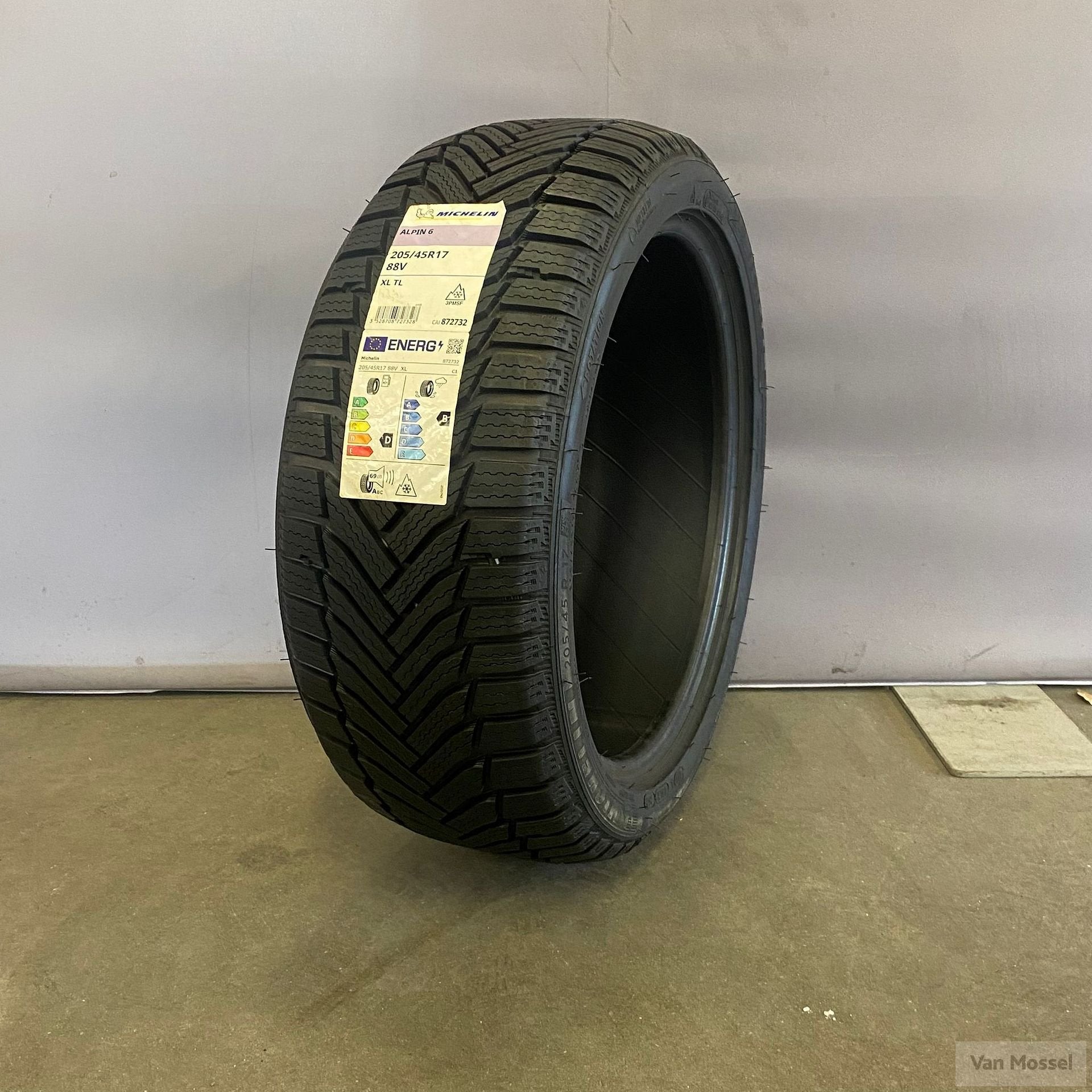 Michelin Alpin 6 205/45/R17 88V